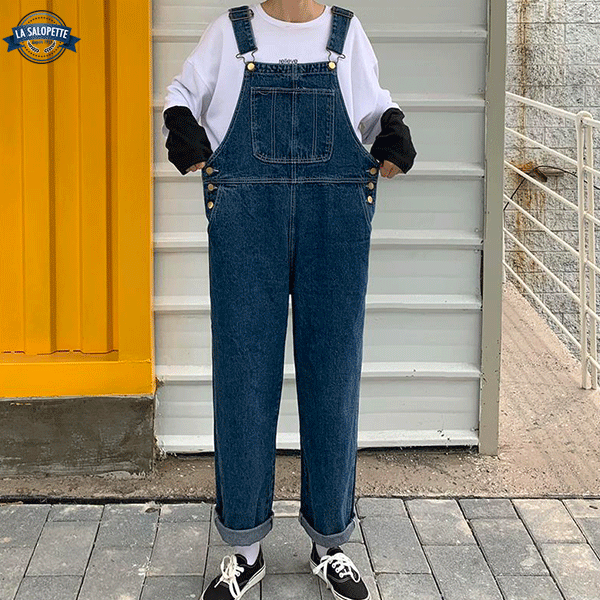 Jeans-Latzhose in großer Oversize-Größe